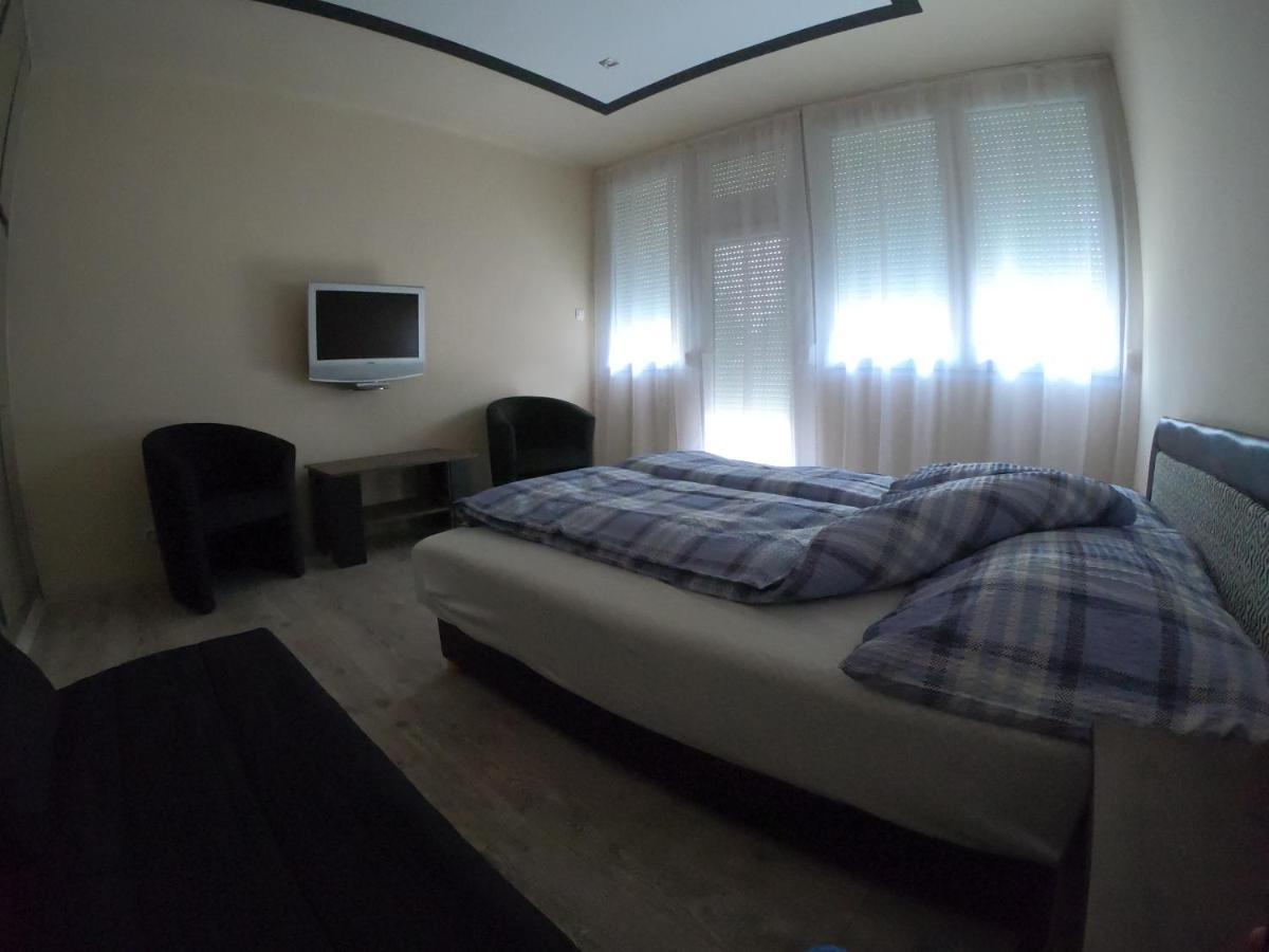 Dami Apartman Hajduszoboszlo Exterior photo