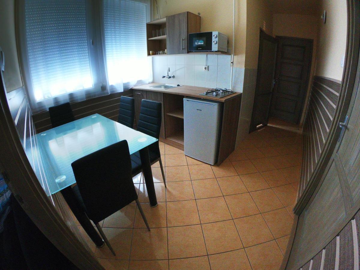 Dami Apartman Hajduszoboszlo Exterior photo