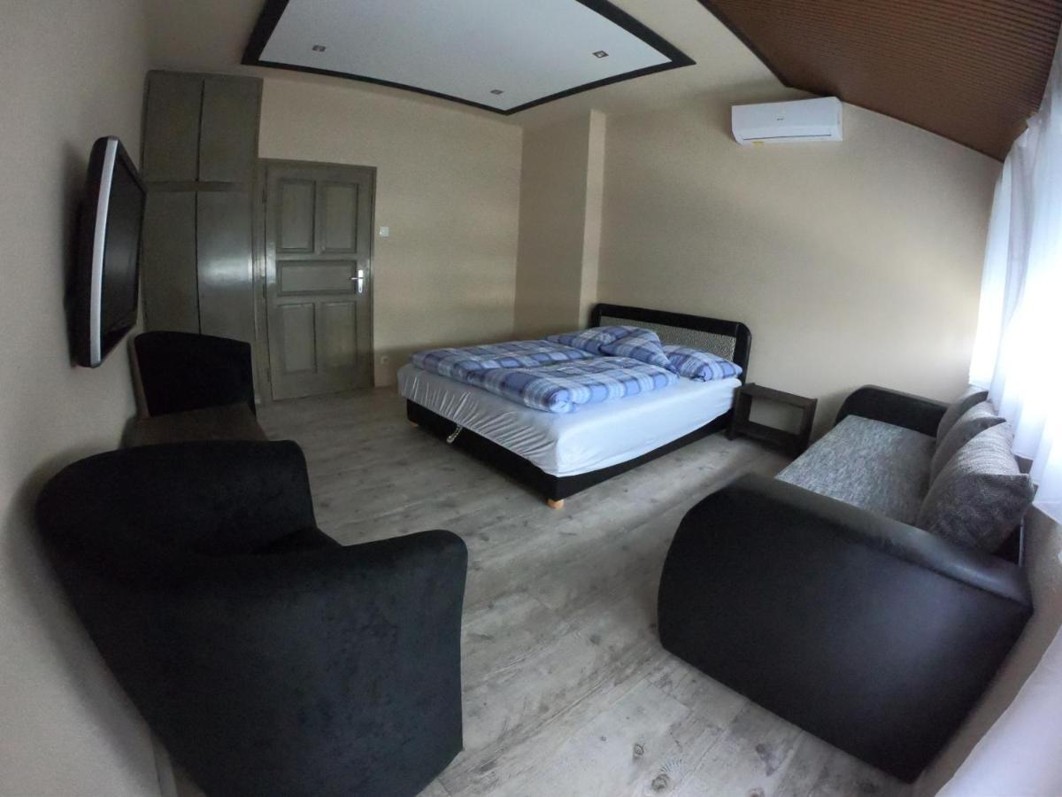 Dami Apartman Hajduszoboszlo Exterior photo